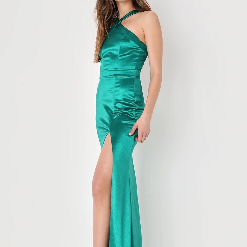 PERFECT CONDITION! lulus Green Evening Dress
